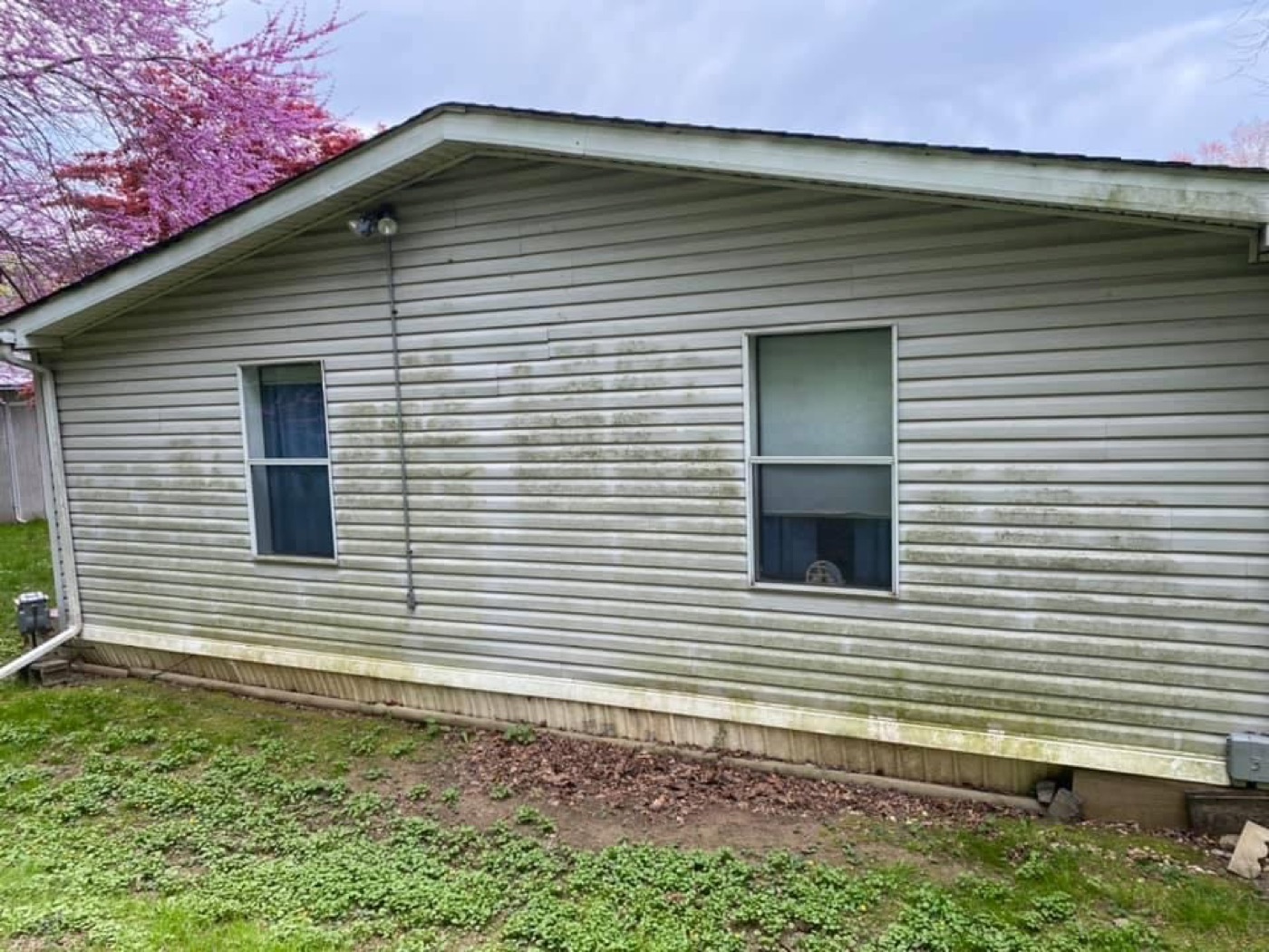 Photo from B&E Powerwashing's Google Business Profile